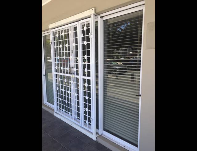 200M² RETAIL TO LET IN RONDEBOSCH